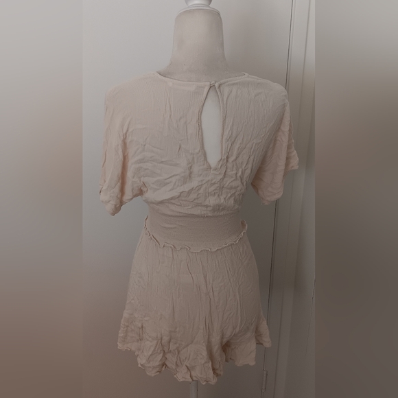 Cream Ruffled Jumpsuit - Picture 3 of 3